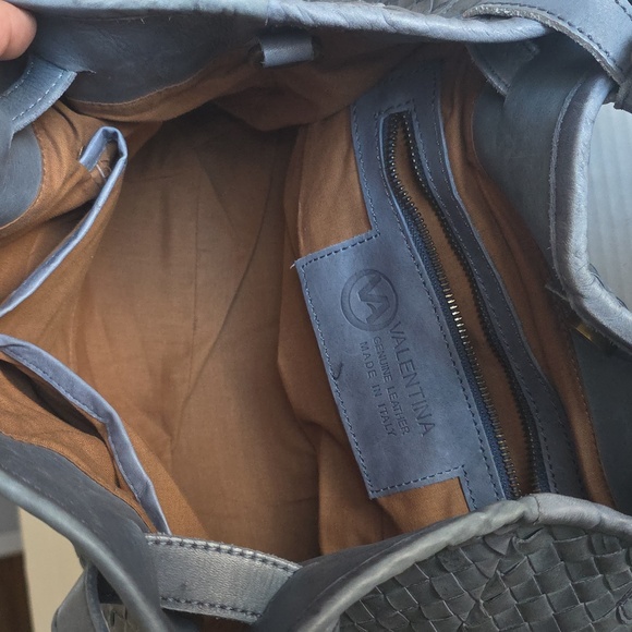Valentina Gray Woven 100% Leather Bag. Made In Italy - Picture 10 of 13